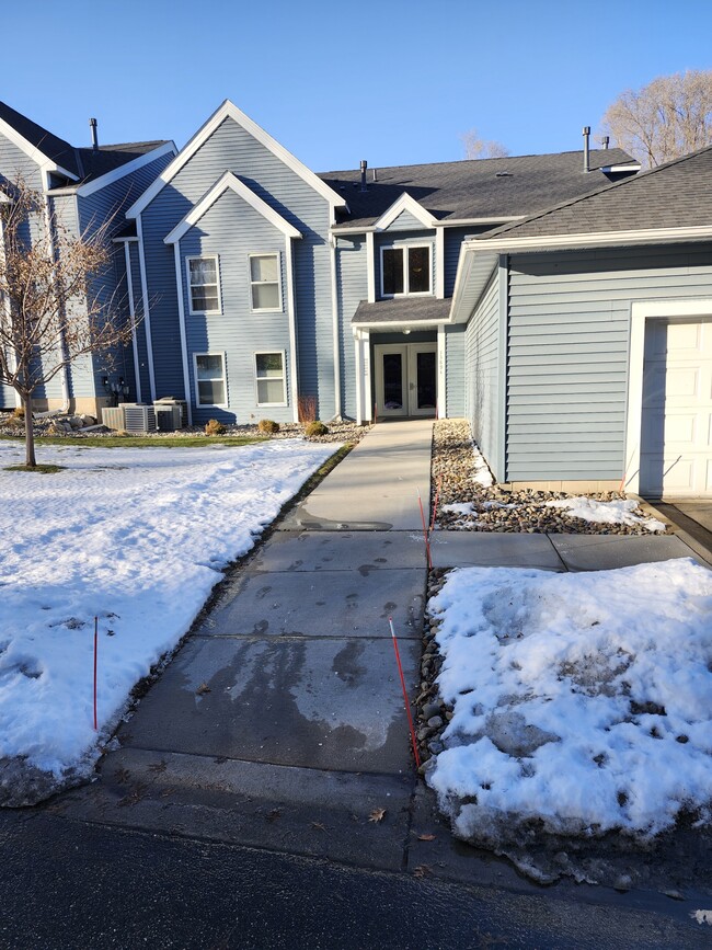 Building Photo - 1389 Berry Ridge Rd