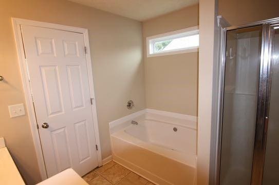 Building Photo - 303 Azalea Loop