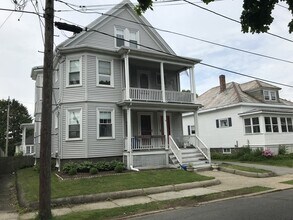 Building Photo - 10 Ethel Ave
