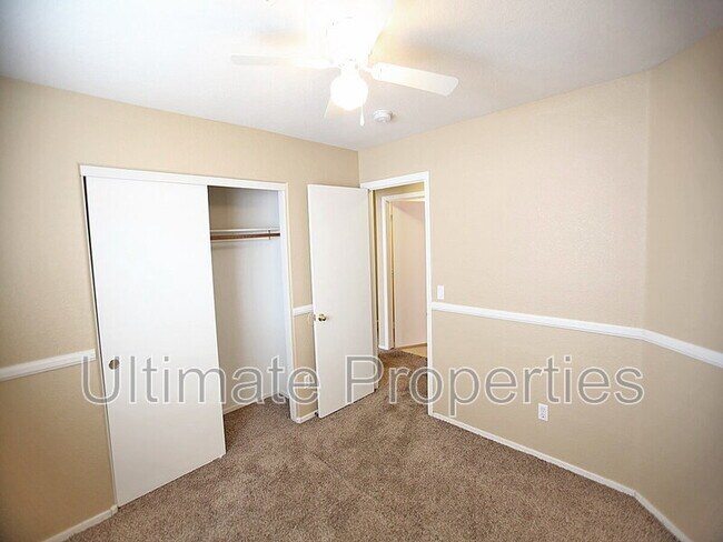 Building Photo - 8303 W Monterey Way