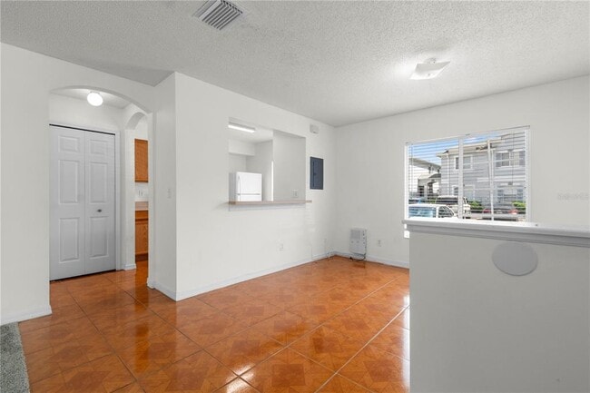 Building Photo - 4110 Waterside Island Ct