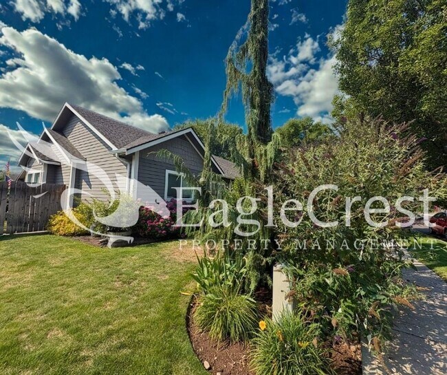 Building Photo - Contemporary Home With A Covered Patio & Quartz Countertops