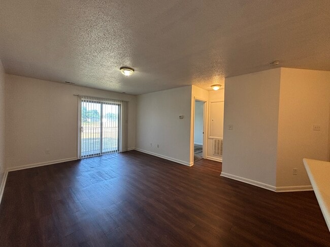 Building Photo - 6403 Starbrook Dr