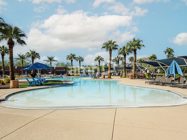 Building Photo - 20772 W Thomas Rd