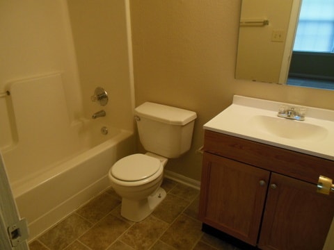 Building Photo - Pike Township - 3 bedroom home
