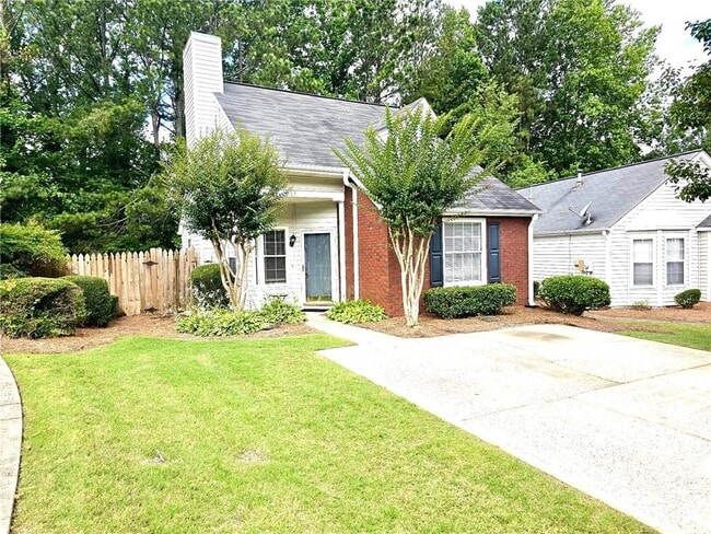 Primary Photo - 2651 Laurel Ln NW