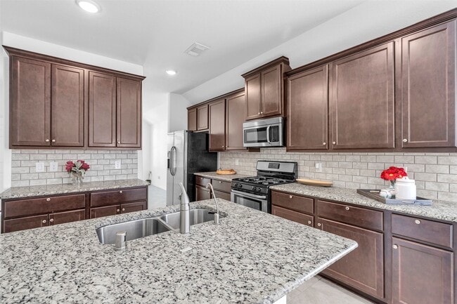 Building Photo - 4439 Aversa Dr