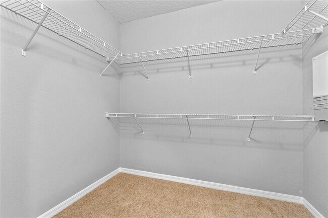 Building Photo - 2545 Hunley Loop