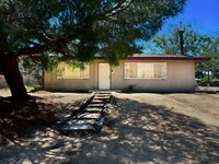 Building Photo - 55555 Pueblo Trail