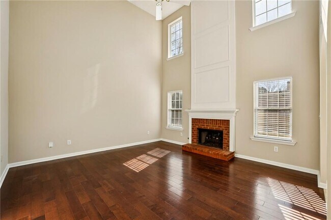 Building Photo - 1348 Woodcutt Pl