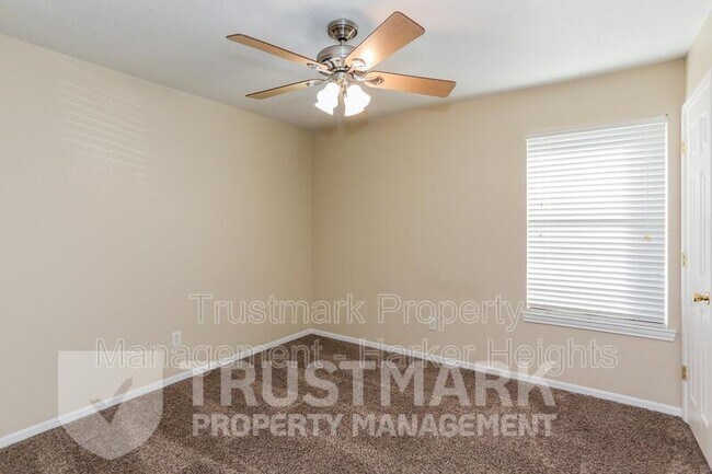 Building Photo - 4300 Capri Dr