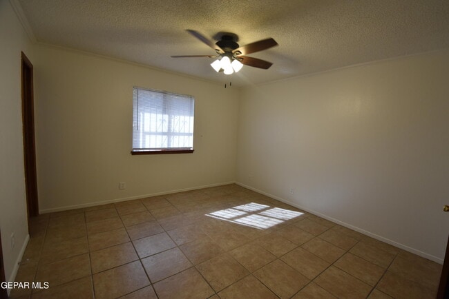 Building Photo - 11724 Lorri Dr