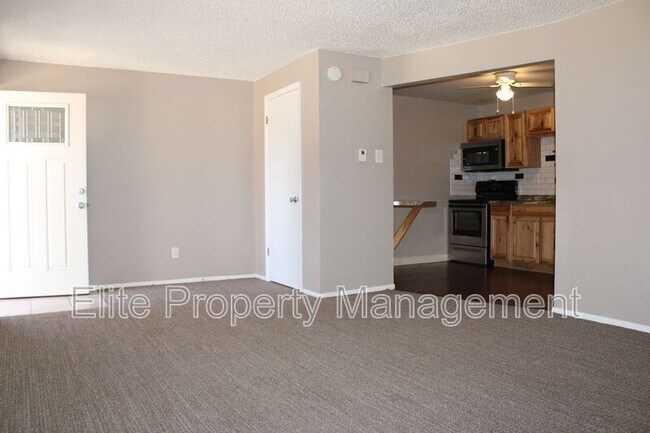 Building Photo - 51 E Red Creek Springs Rd