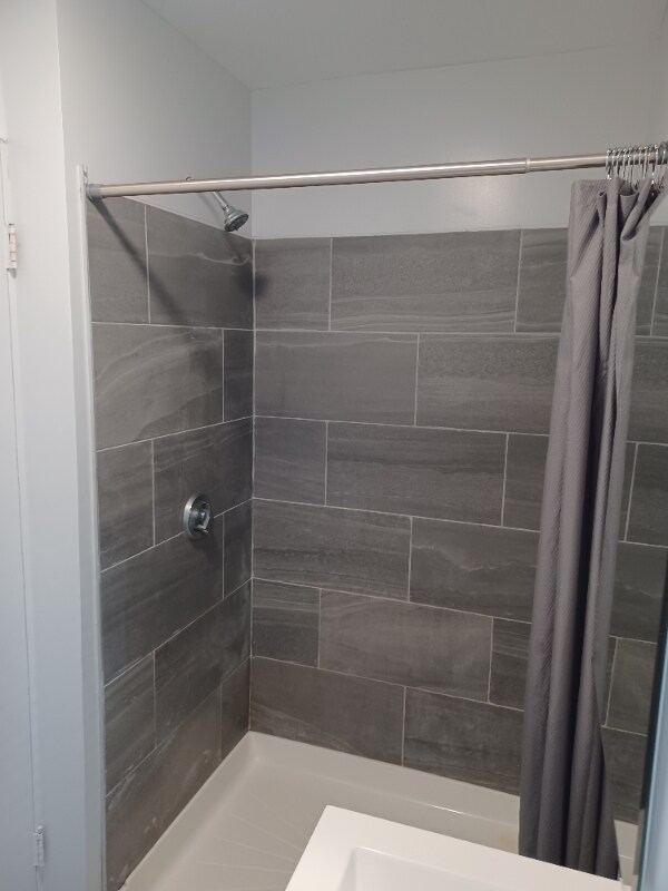 Building Photo - 0 W Shore Rd