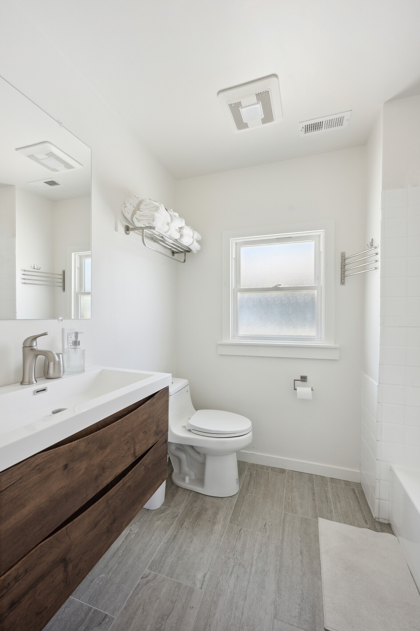 Building Photo - 2816 Martin Luther King Jr Way