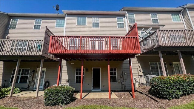 Building Photo - 11065 Brunson Dr