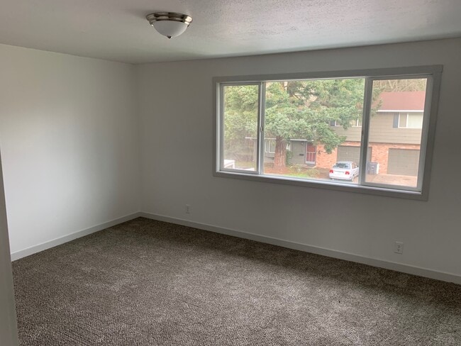 Building Photo - 608 Audel Ave