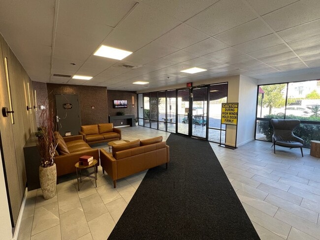 Building Photo - 2 Bedroom Condo at the Wimbledon Tennis Club Community