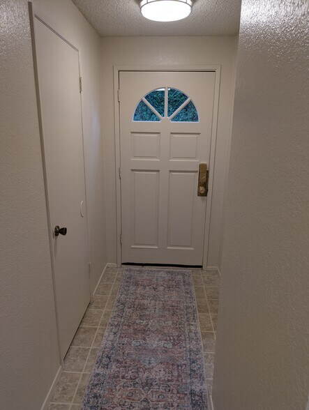 Building Photo - 4617 80th St NE