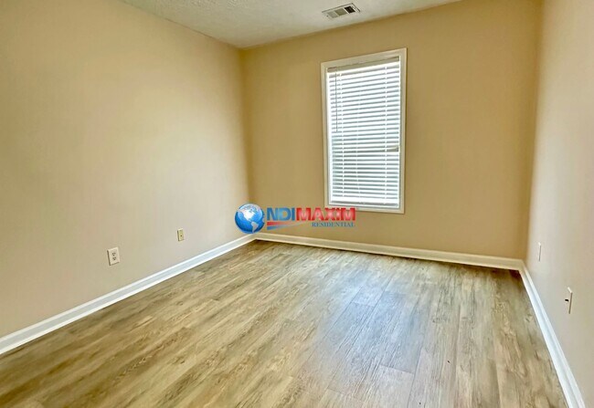 Building Photo - Large 4-bedroom house in Norcross