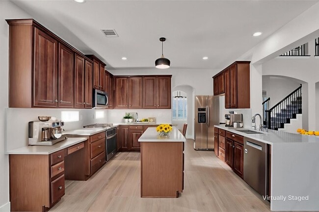 Building Photo - 1617 Sweetbay Dr