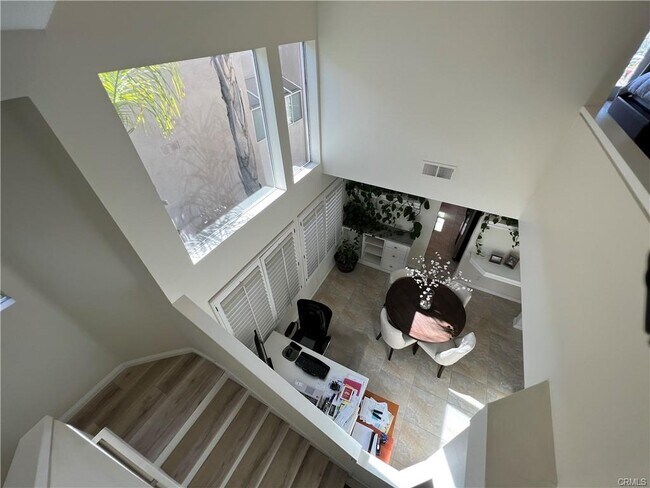 Building Photo - 33636 Sundown Ct