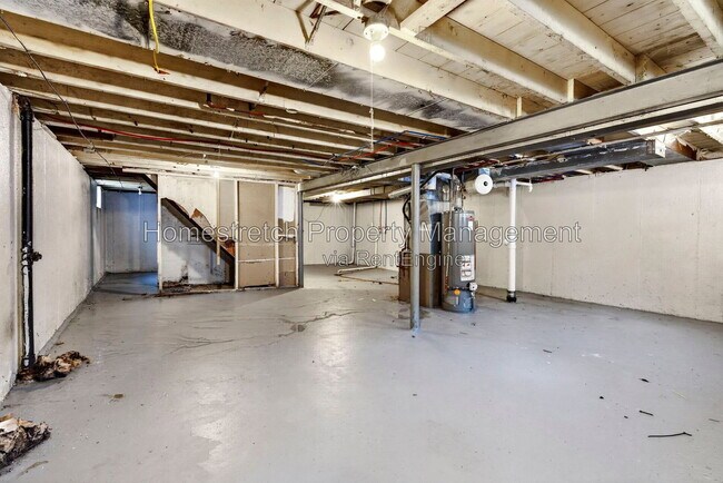 Building Photo - 5544 Sapphire Ave