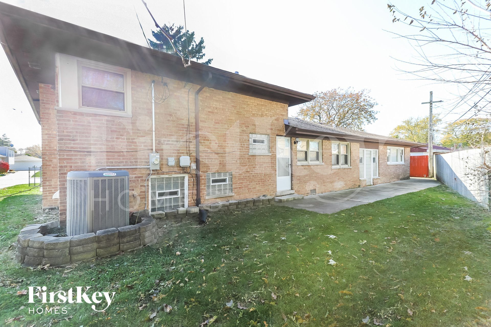 Building Photo - 504 E 163rd St