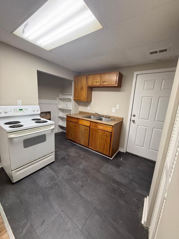 Building Photo - 335 1/2 Washington Ave