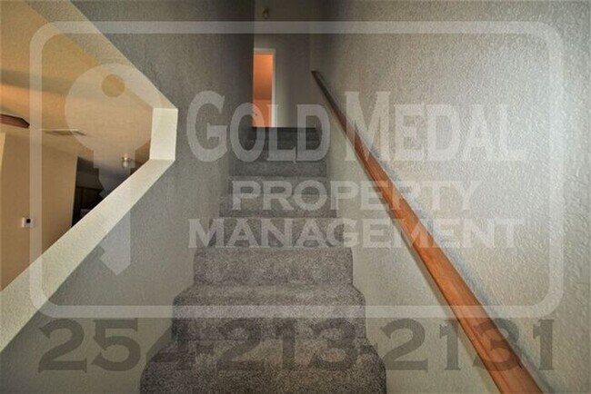 Building Photo - Now Leasing – 4008 C. Pilgrim Dr.