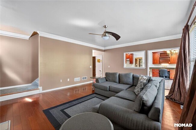 Building Photo - 3962 Sweetwater Pkwy