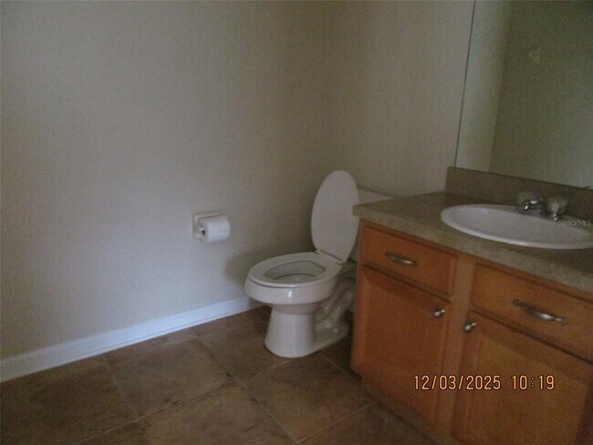 Building Photo - 8905 Silk Bay Pl