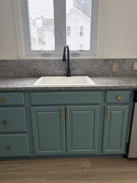 Building Photo - 608 Ridge Rd