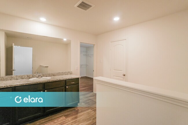 Building Photo - 11002 Eyelet Harbor