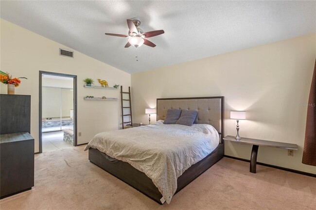 Building Photo - 6358 Parson Brown Dr