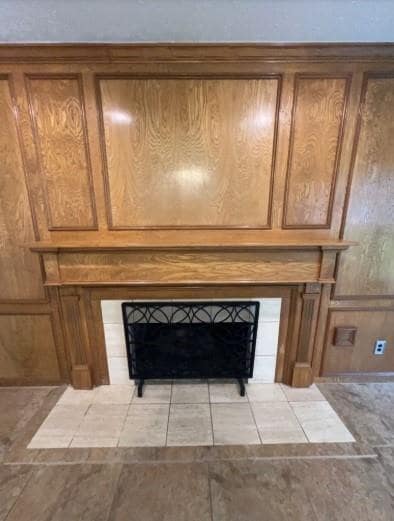 Building Photo - 2502 Fairwind Dr