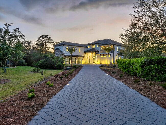 Building Photo - 330 Kelly Plantation Dr