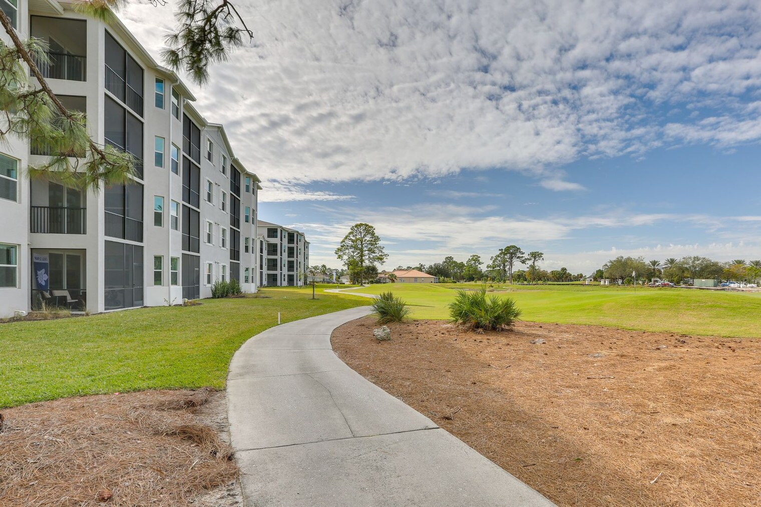 Building Photo - 18461 Copperhead Dr