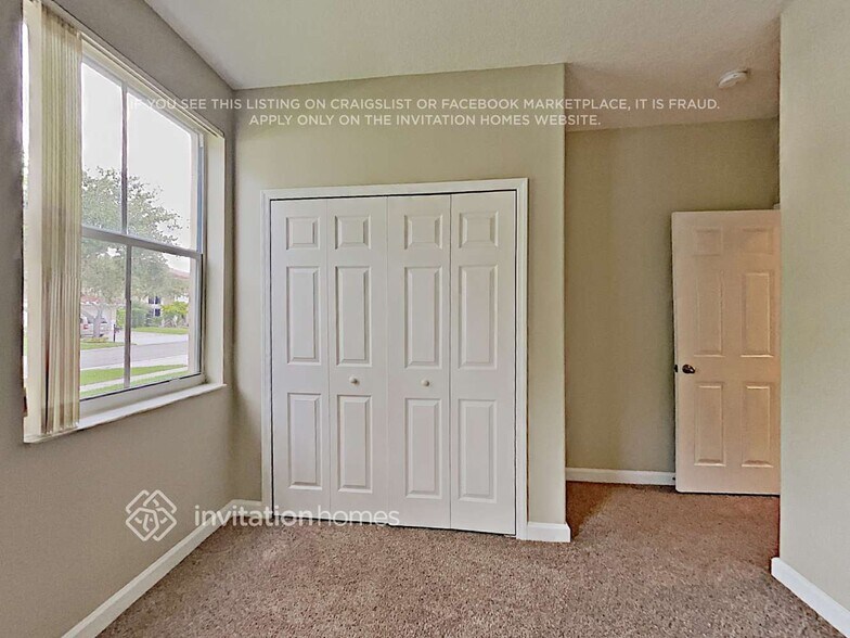 Building Photo - 1339 NW 166th Ave
