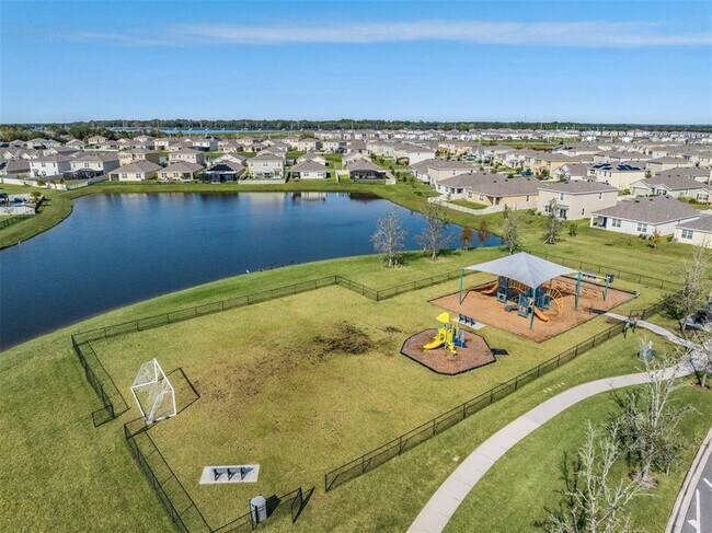 Building Photo - 9405 Ibis Grove Blvd
