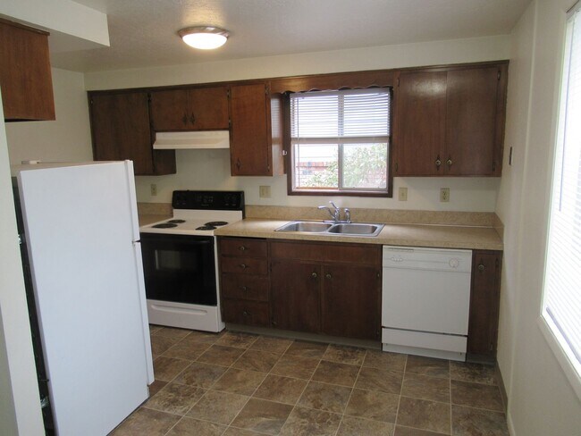 Building Photo - One Bedroom Apartment by Bush Park