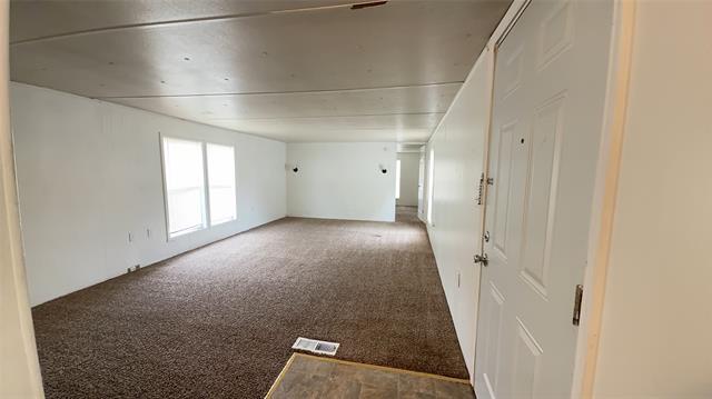 Building Photo - 27 Blue Star Dr