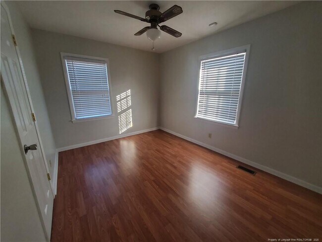 Building Photo - 1208 Cullen Dr