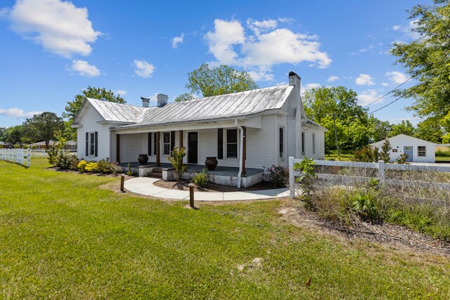 Building Photo - 801 NC-33