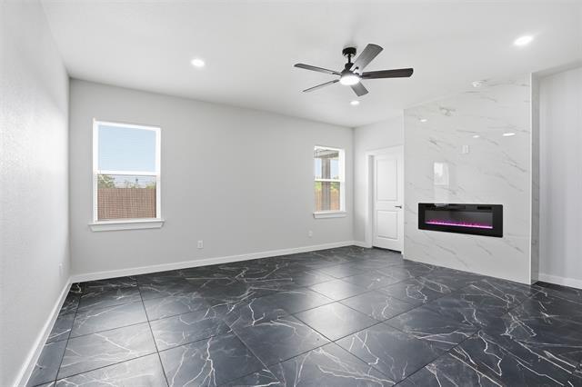 Building Photo - 544 Highview Ct
