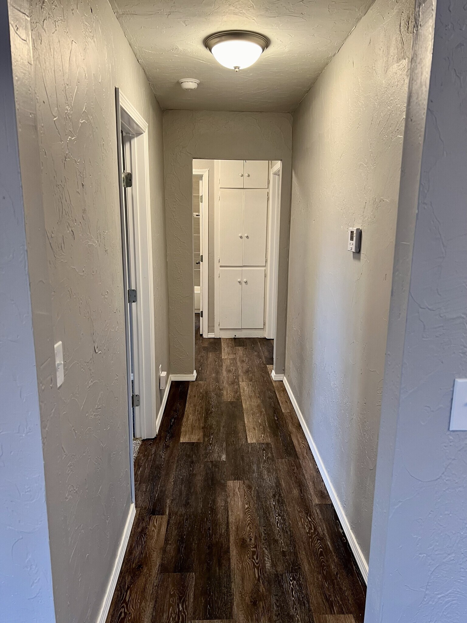 Building Photo - 301 E Rickenbacker Dr