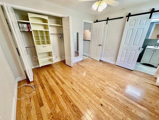 Building Photo - 1301 S Howard Ave