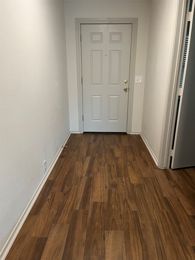 Building Photo - 4918 Cloudhaven Ct