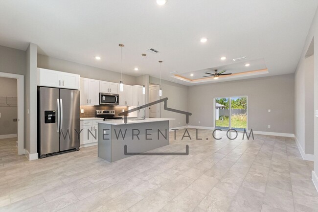 Building Photo - 3093 Spice Ln