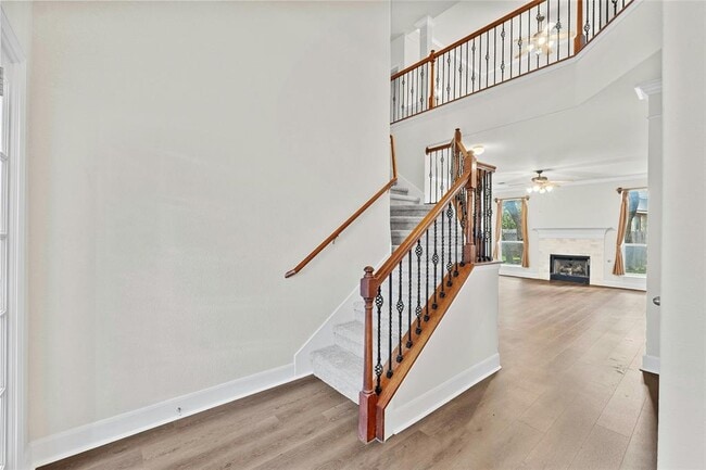 Building Photo - 2509 Salorn Way
